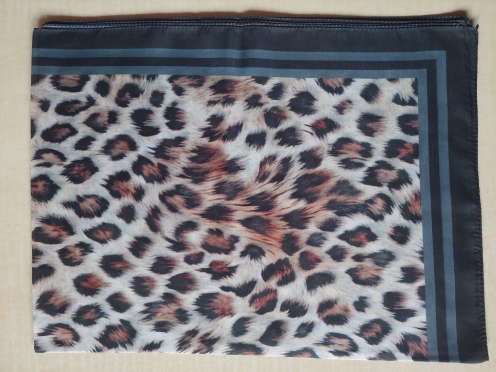 LEOPAR DESEN SİYAH ŞAL