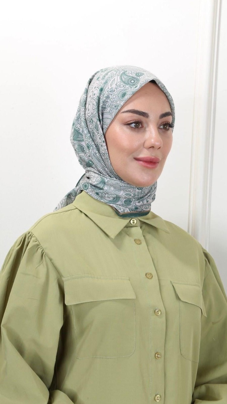 LOCELLA PAMUK VUAL CANLI YEŞİL EŞARP