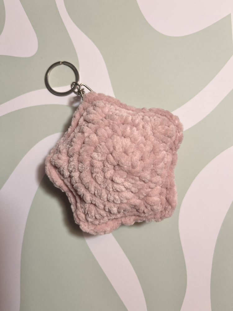 Mor Yıldız : Amigurumi Charm