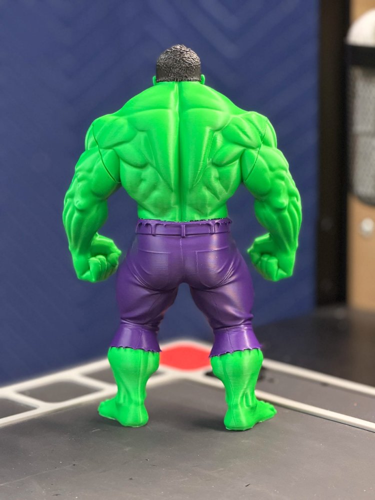 HULK KOLEKSİYON FİGÜRÜ