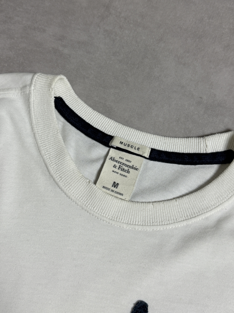 Abercrombie & Fitch Long Sleeve Tee