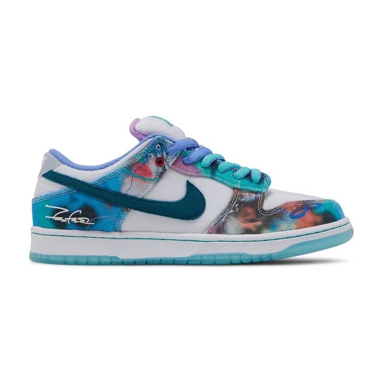 Futura Laboratories X Dunk Low Bleached Aqua