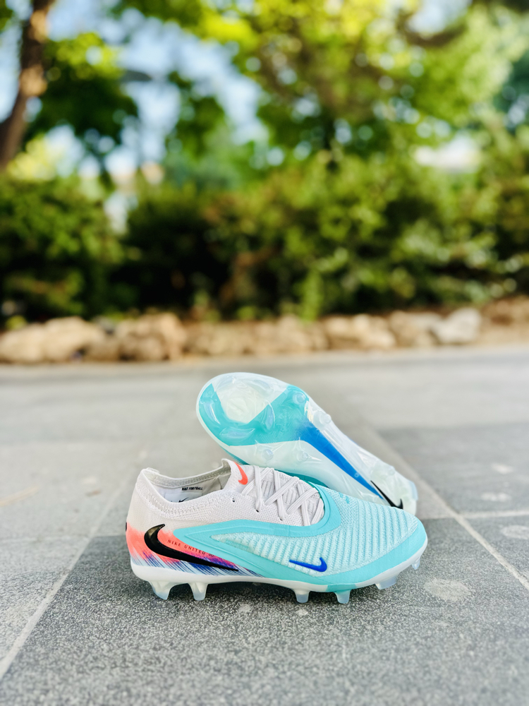 Yeni sezon Nike phantom GX elite Prof ⚽️