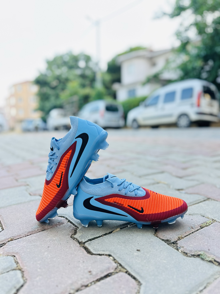 Yeni sezon Nike phantom GX elite Prof ⚽️