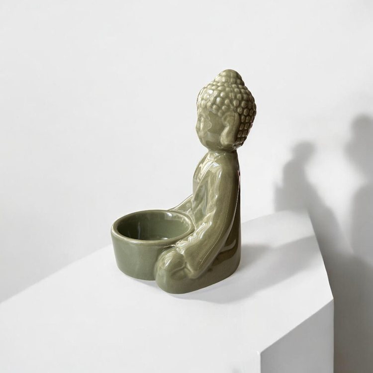 Buddha tekli mumluk