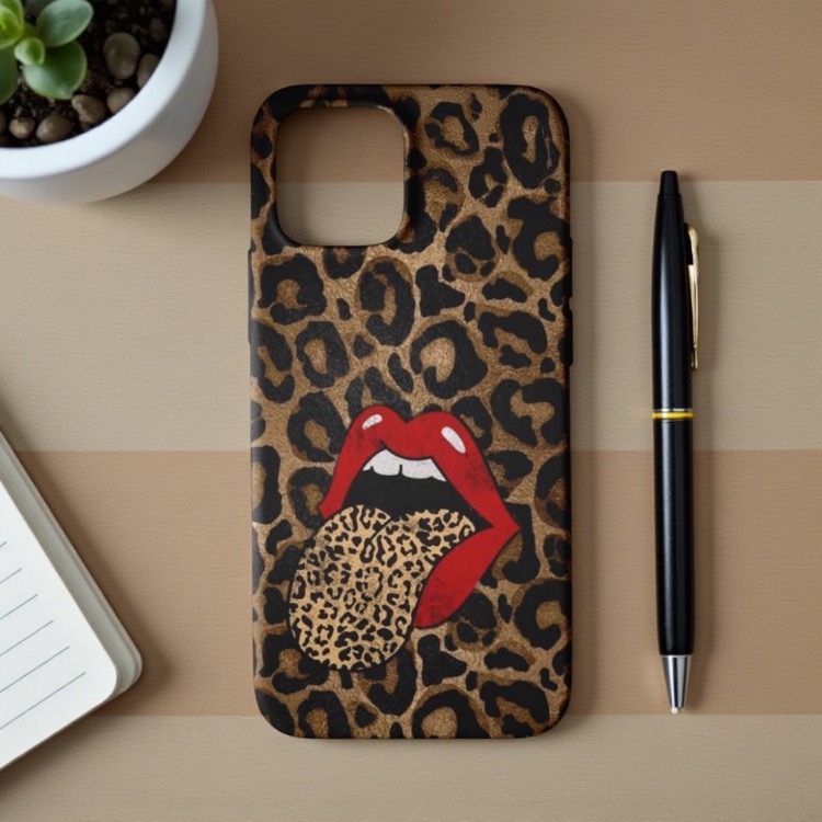 iPhone Uyumlu Kırmızı Dudaklı Leoparlı Kılıf