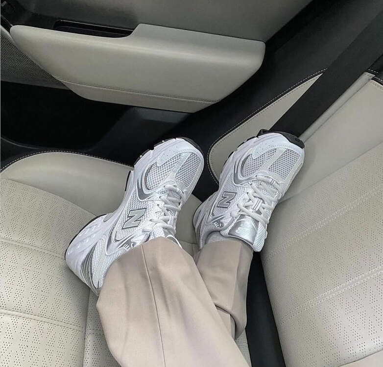 New Balance 530 Silver