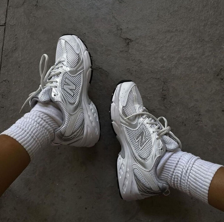 New Balance 530 Silver