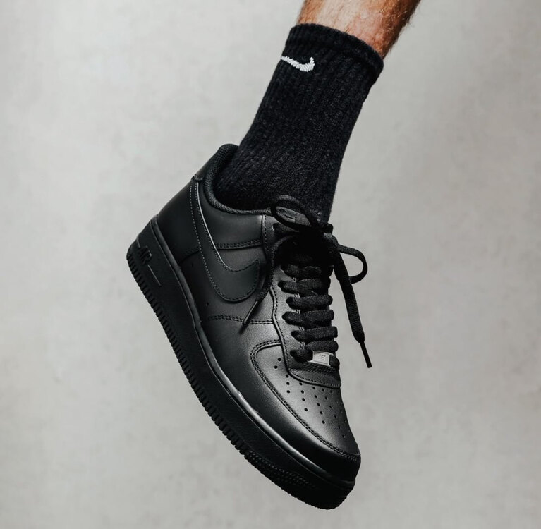 Air Force 1 07 Triple Black
