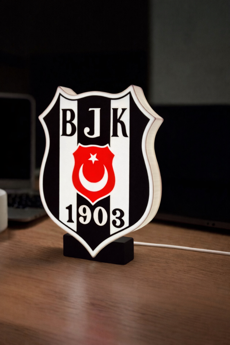 Beşiktaş Armalı Masa Lambası
