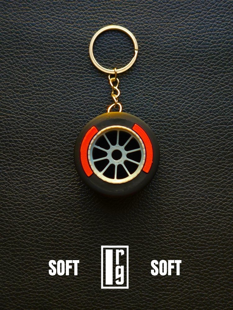F1 LASTİK ANAHTARLIK