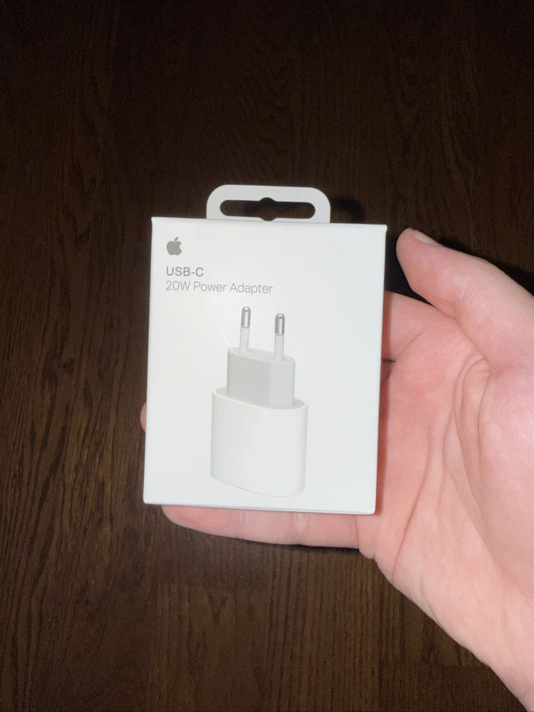 Apple 20W USB-C Hızlı Şarj Güç Adaptörü