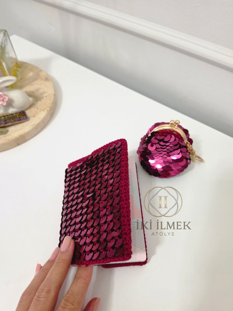 Bordo Payetli Pasaport Kılıfı ve Lolipop Cüzdan İkili Seyahat Seti