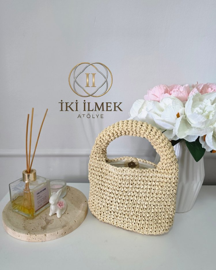 Minimalist Tasarım Astarlı ve Çıtçıtlı Doğal El Çantası