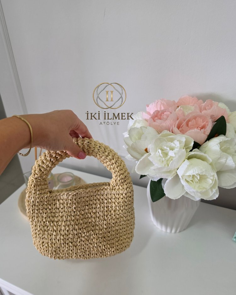 Minimalist Tasarım Astarlı ve Çıtçıtlı Doğal El Çantası