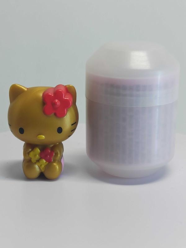 Gold Hello Kitty Mini Figürler