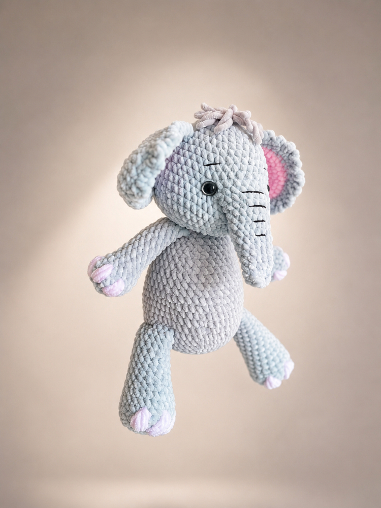 El Yapımı Peluş Fil Amigurumi | 35 cm | Yumuşak Uyku Arkadaşı & Hediyelik Oyuncak