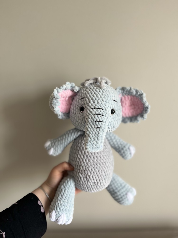 El Yapımı Peluş Fil Amigurumi | 35 cm | Yumuşak Uyku Arkadaşı & Hediyelik Oyuncak