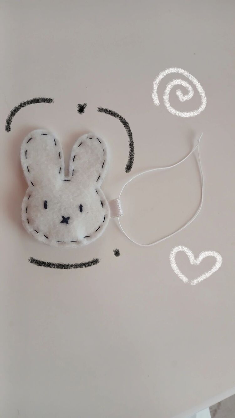 miffy beyaz pelus charm
