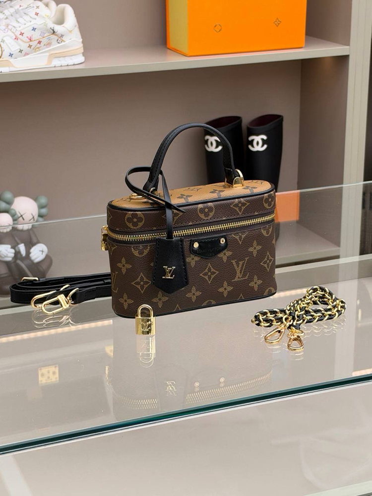 Louis Vuitton Vanity PM Monogram Reverse Small
