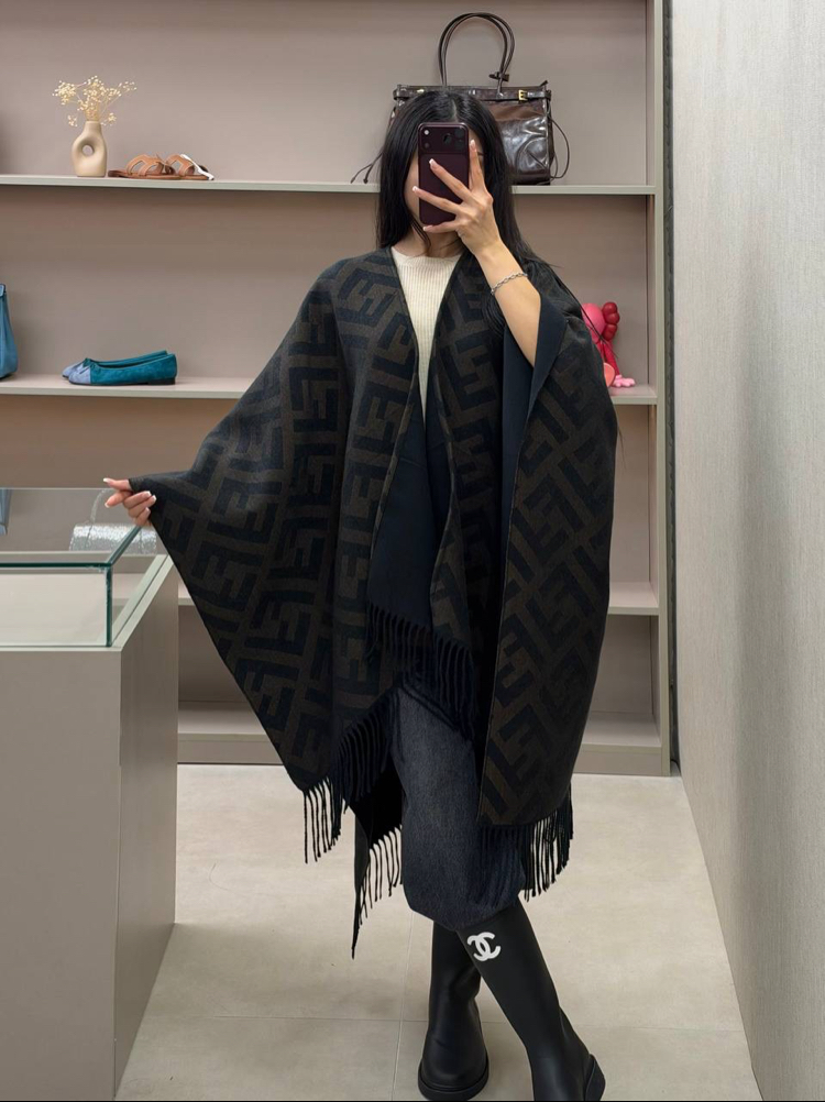 Fendi Check Wool Poncho