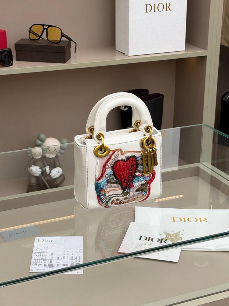 LADY DIOR ART SMALL