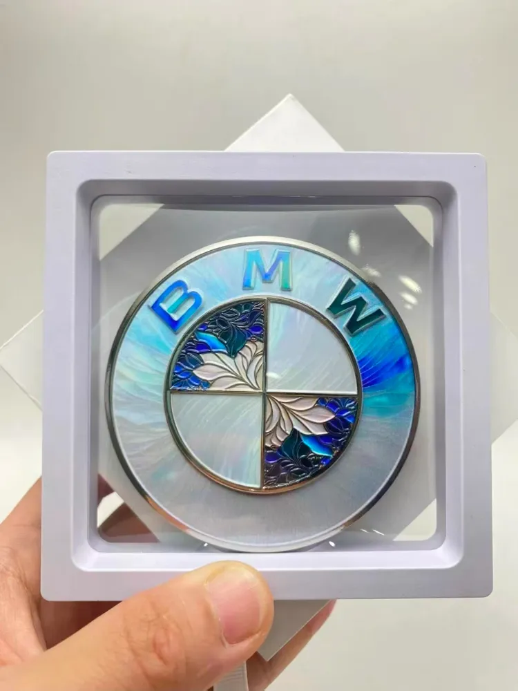 Imperium Garage® BMW Uyumlu Özel Seri Aurora Sedefli & Vitray Motifli Amblem