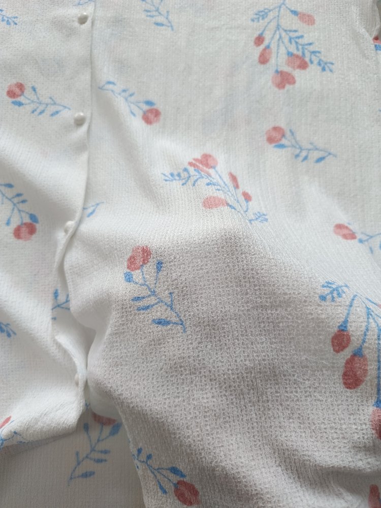 Çiçek Desenli Pijama Takımı