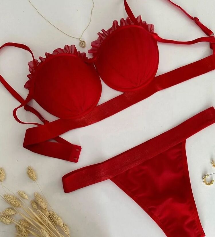 İstiridye Model Dolgulu Sütyen Takımı