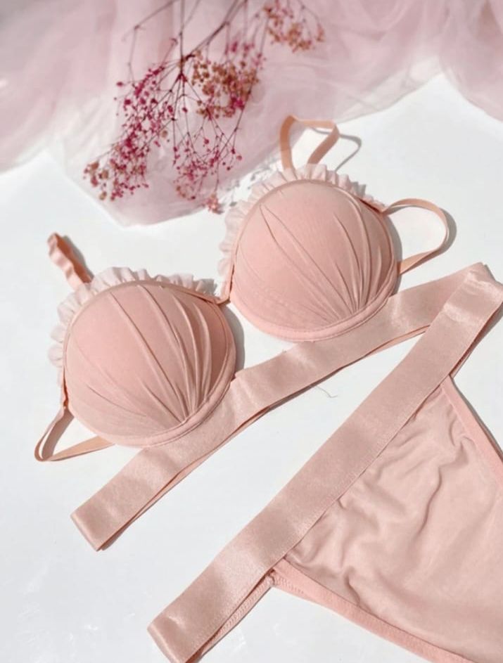 İstiridye Model Dolgulu Sütyen Takımı