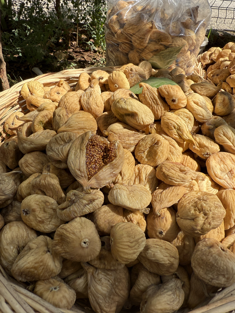 1 kg orta boy yeni mahsül dağ inciri 