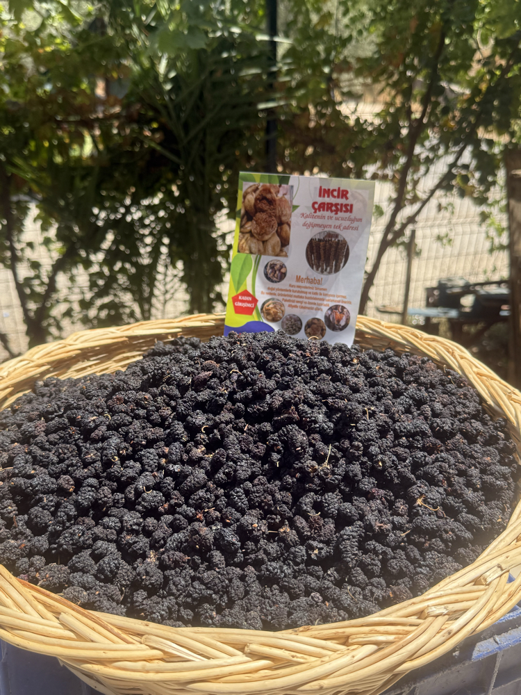 500 Gr Karadut Kurusu (çekirdeksiz)