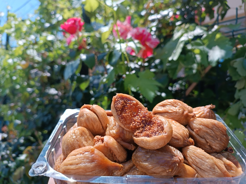 1 kg büyük boy çatlak yeni mahsül dağ inciri 