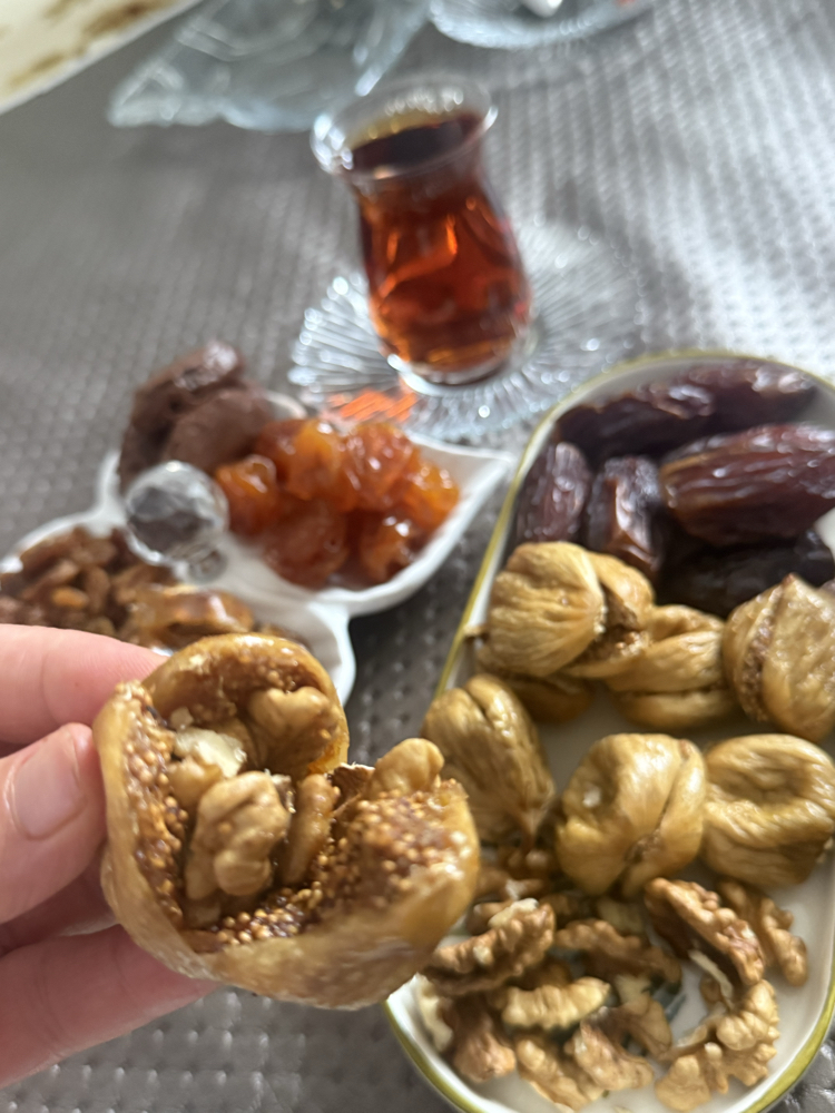 3 kg çatlak büyük boy yeni mahsül dağ inciri