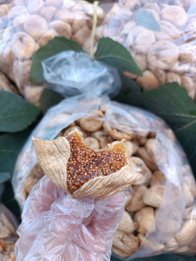 1 kg Büyük boy yeni mahsül dağ inciri