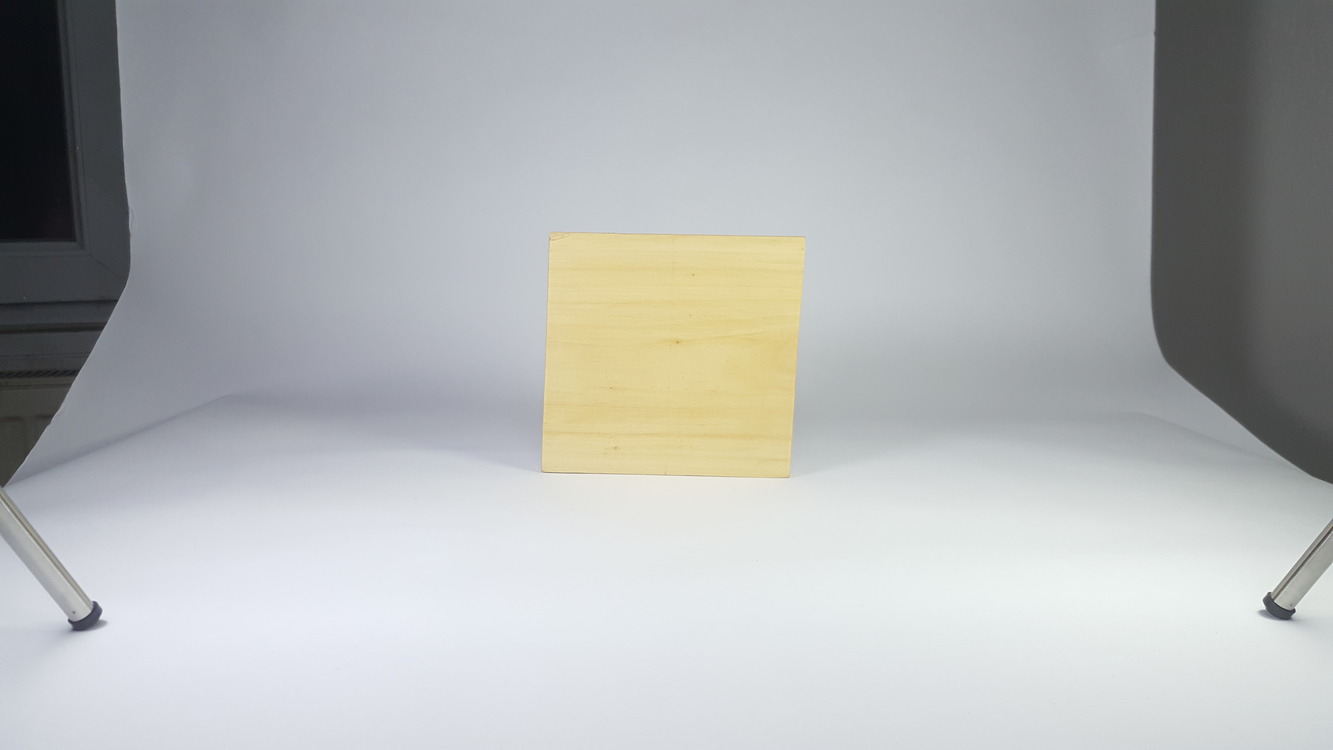 Kalp.. El Yapımı Masif Ahşap Duvar Süsü - 15x15 cm