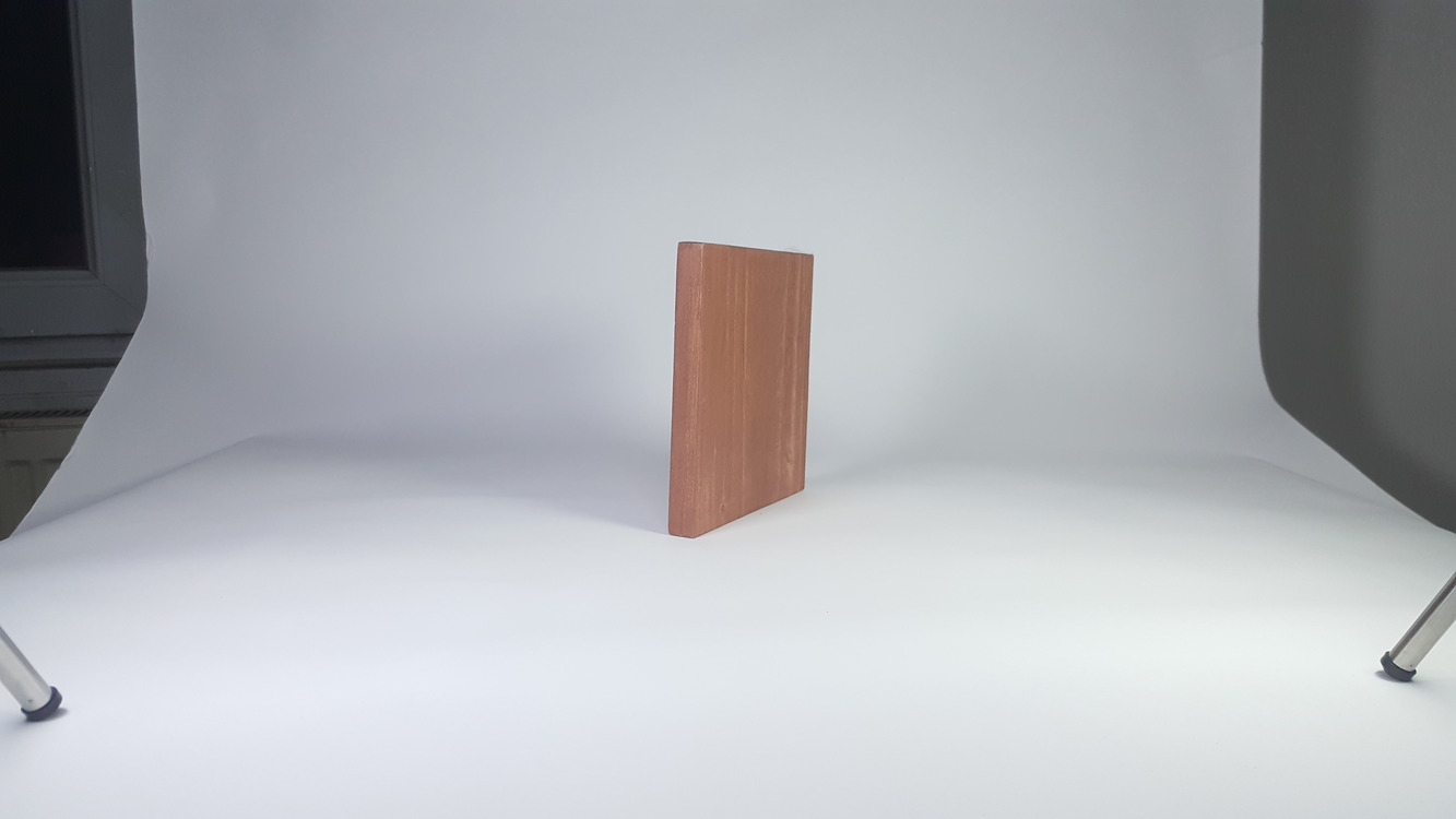 El Yapımı Masif Ahşap Düvar Süsü - 15x15 cm