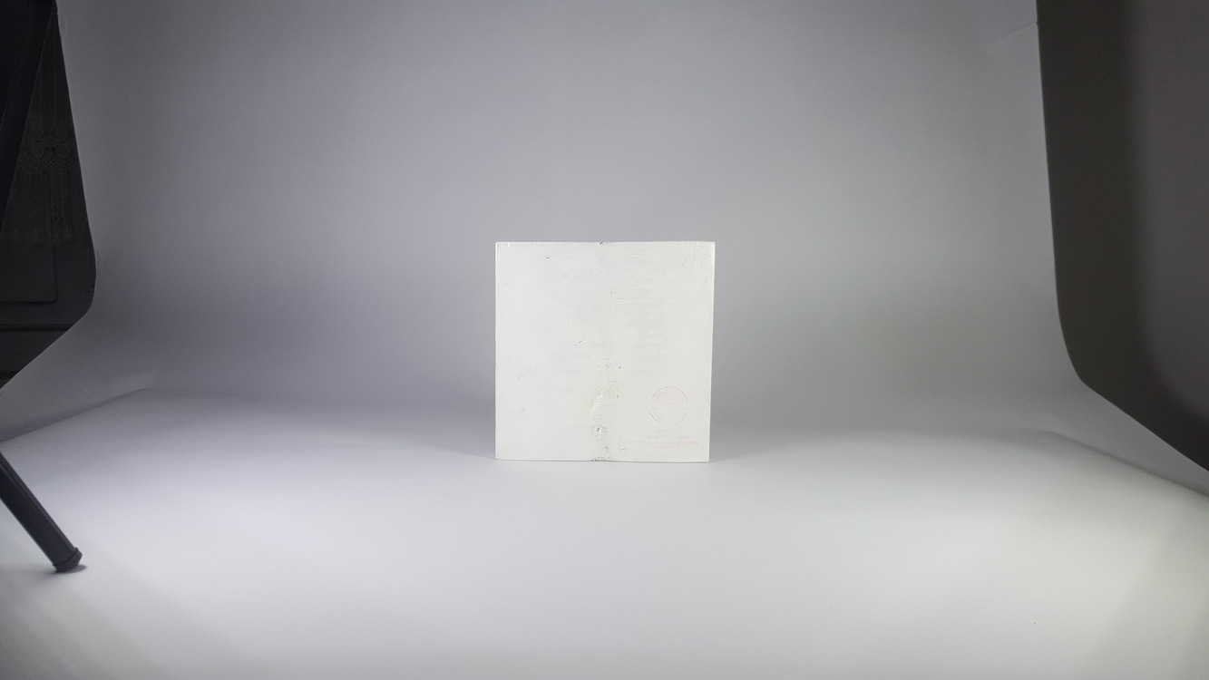 El Yapımı Masif Ahşap Duvar Süsü - 15x15 cm