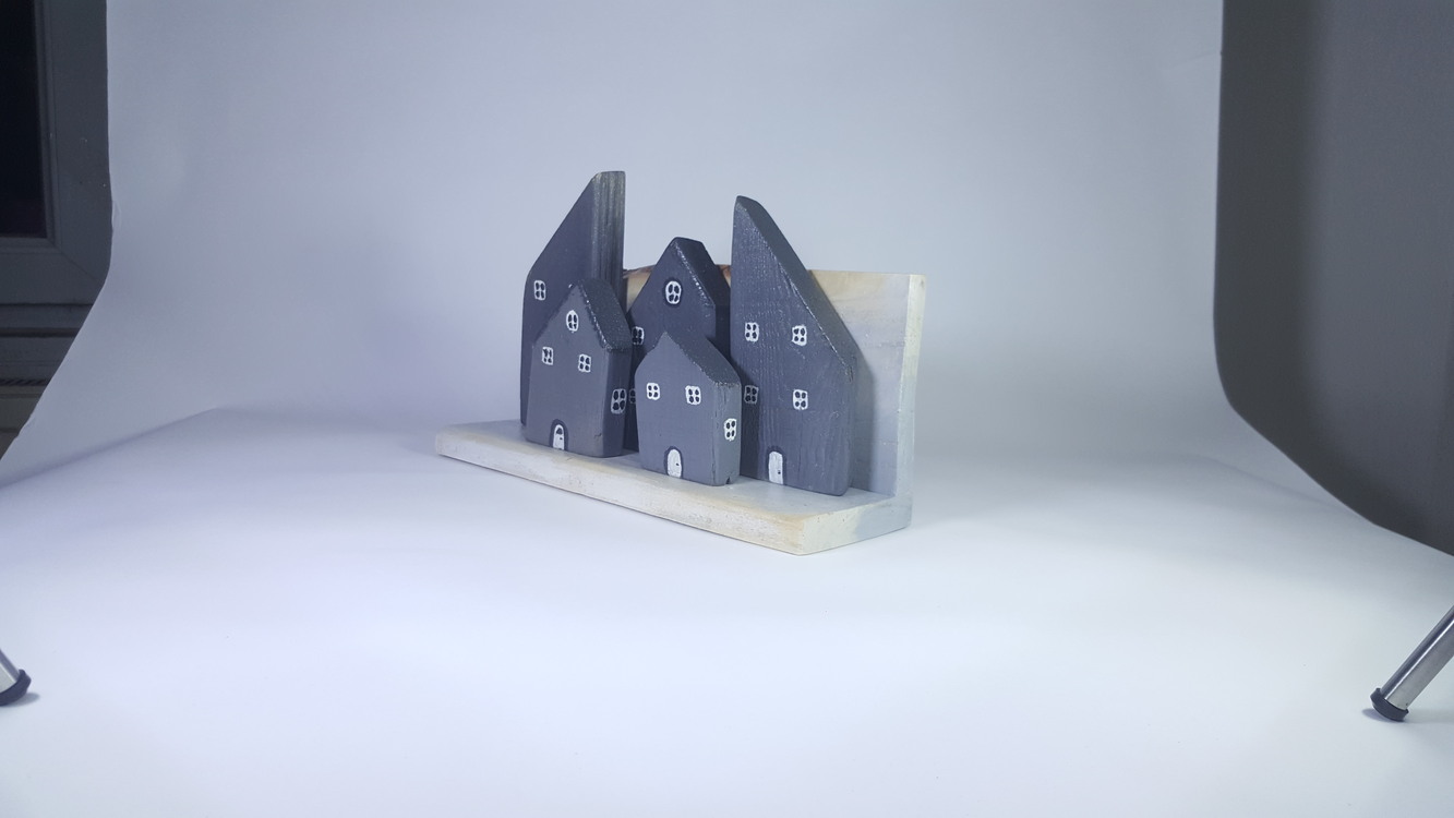 3 Boyutlu Sokak Canlandırması - Ahşap ve Doğanın Buluşması (30x18x9 cm.)