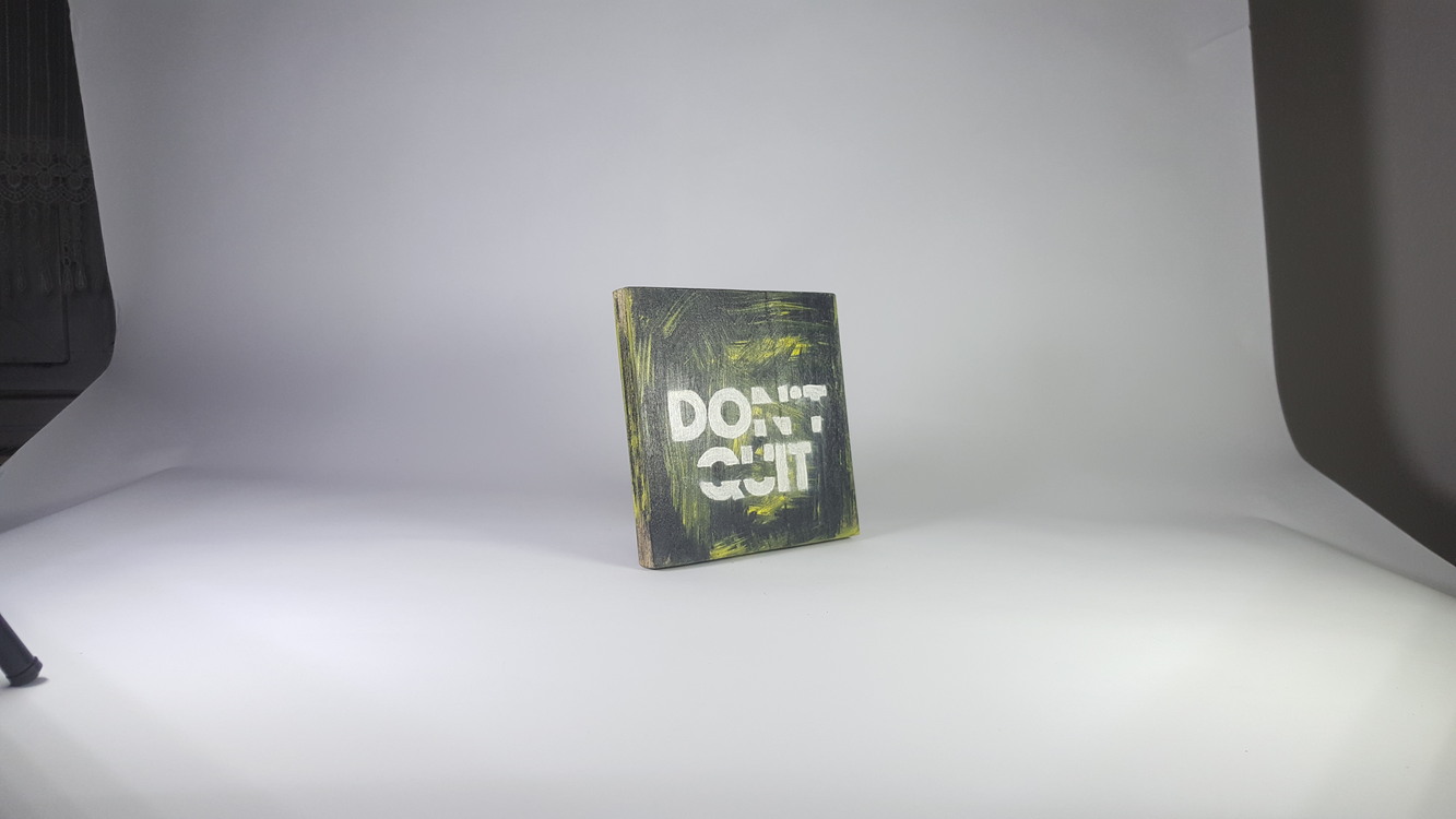 El Yapımı Masif Ahşap Duvar Süsü - 15x15 cm (Don't Quit- Do It)
