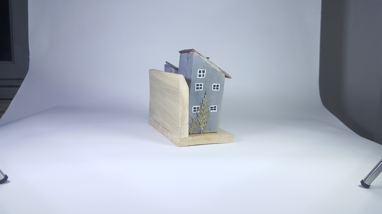 Ahşap ve Doğanın Buluşması (18,5x11x17 cm.)- Eşsiz Minik Sokak Canlandırması -