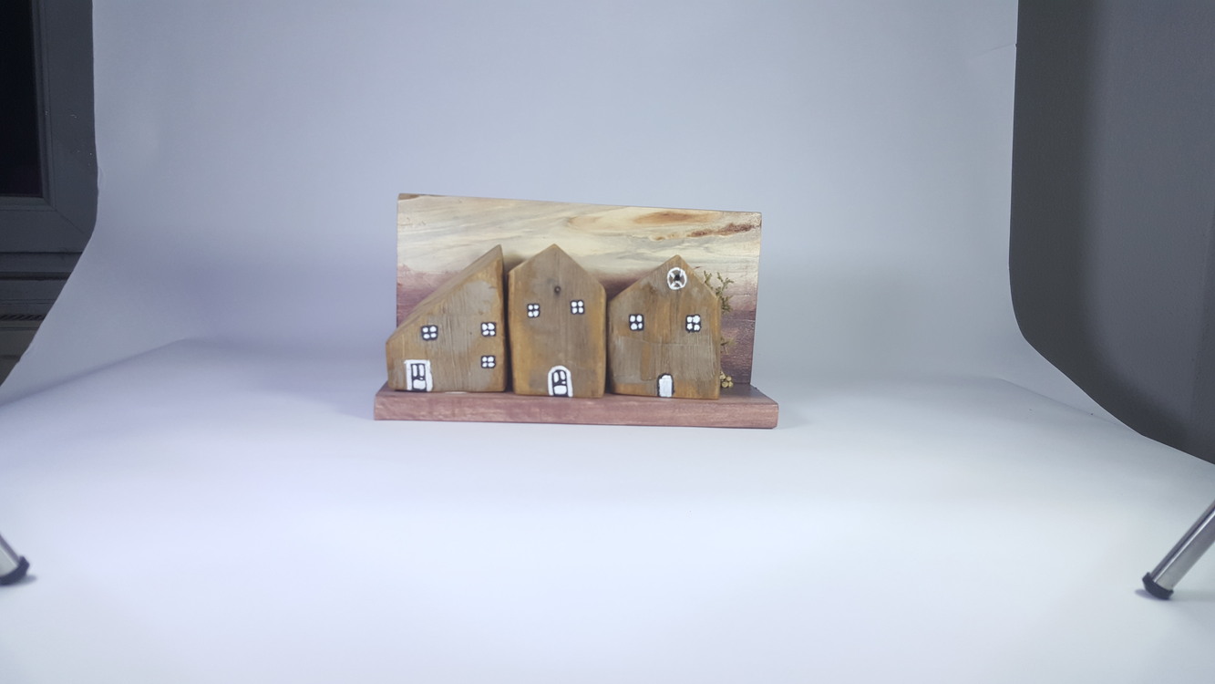 Ahşap ve Doğanın Buluşması (26x14x9 cm.) -Eşsiz Minik Sokak Canlandırması -