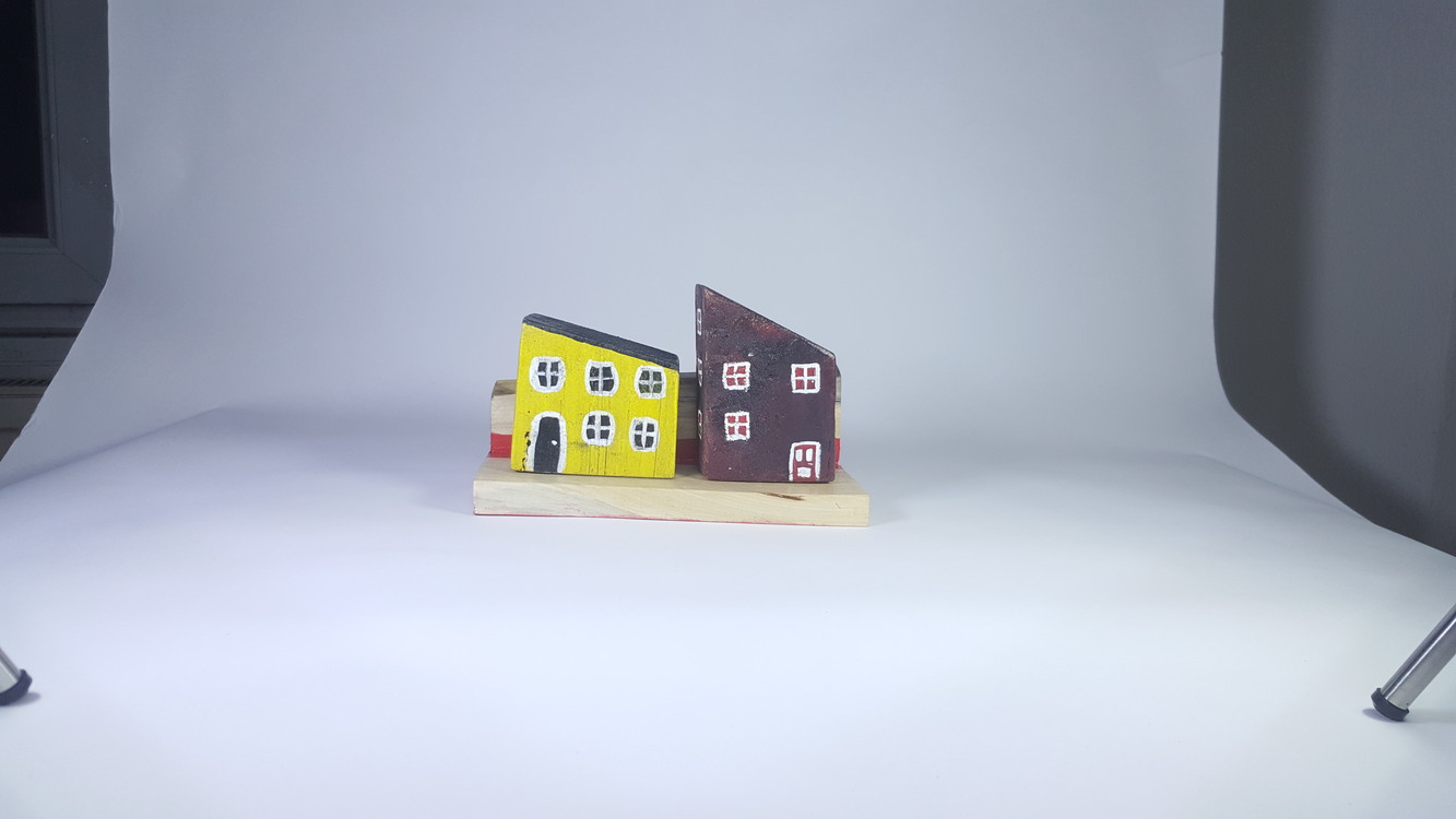 Eşsiz Minik Sokak Canlandırması - Ahşap ve Doğanın Buluşması (21x12x9 cm.)