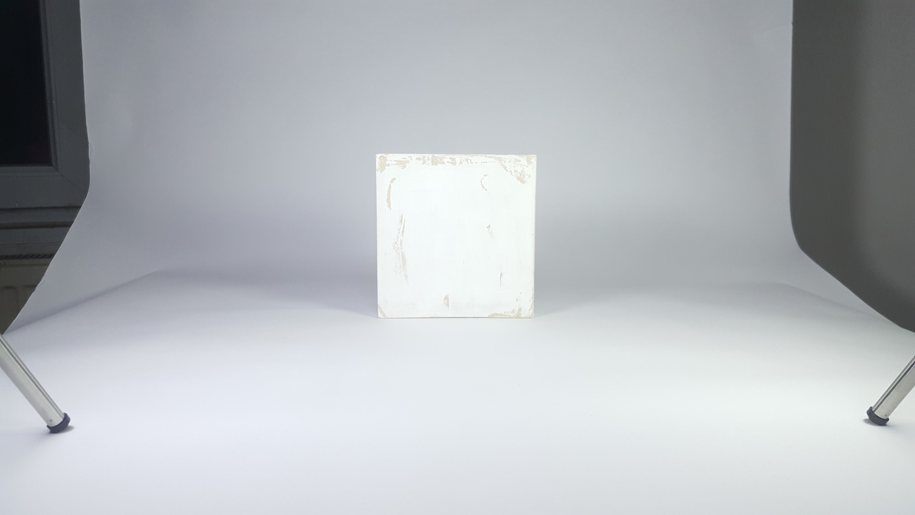 Be You... El Yapımı Masif Ahşap Duvar Süsü - 15x15 cm