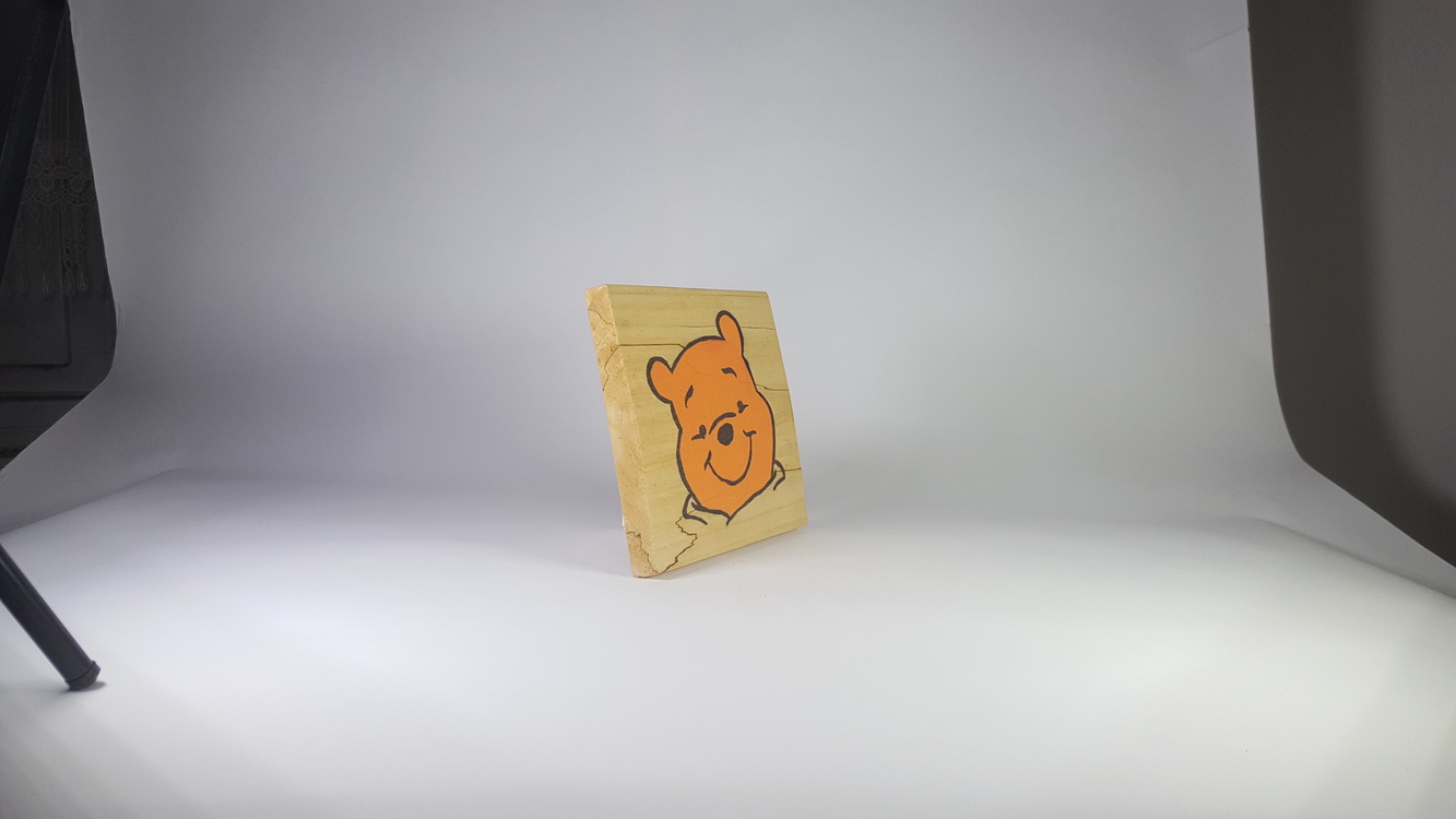 El Yapımı Masif Ahşap Duvar Süsü - 15x15 cm