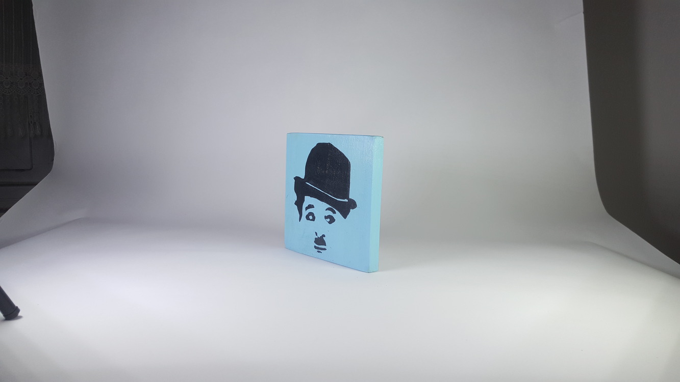 El Yapımı Masif Ahşap Duvar Süsü - 15x15 cm