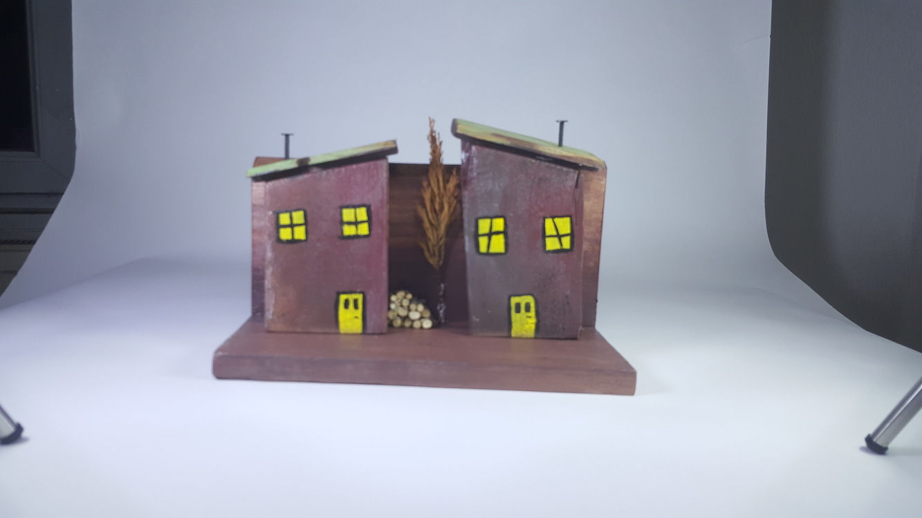 Eşsiz Minik Sokak Canlandırması - Ahşap ve Doğanın Buluşması (26x18x11,5 cm.)