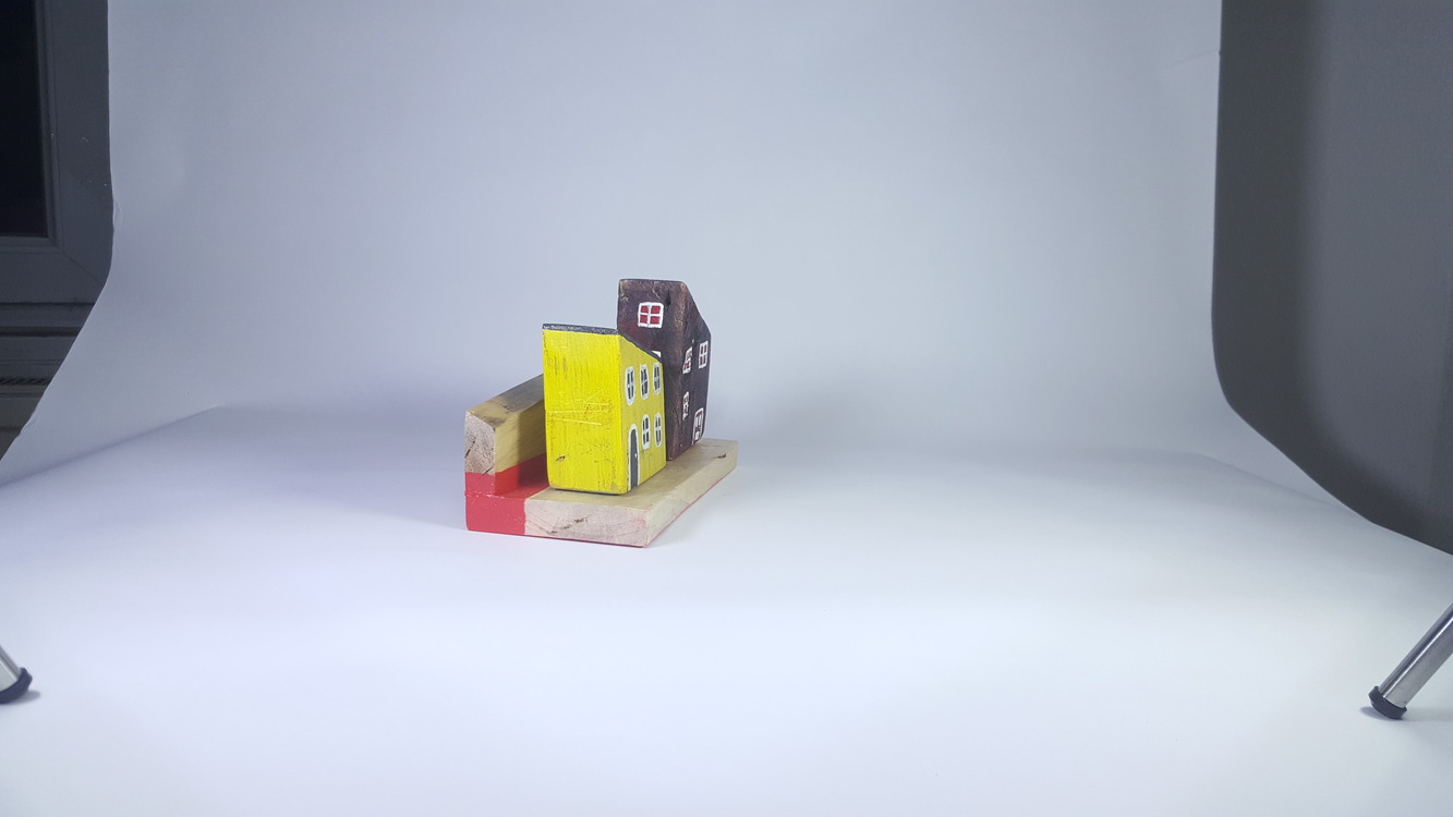 Eşsiz Minik Sokak Canlandırması - Ahşap ve Doğanın Buluşması (21x12x9 cm.)