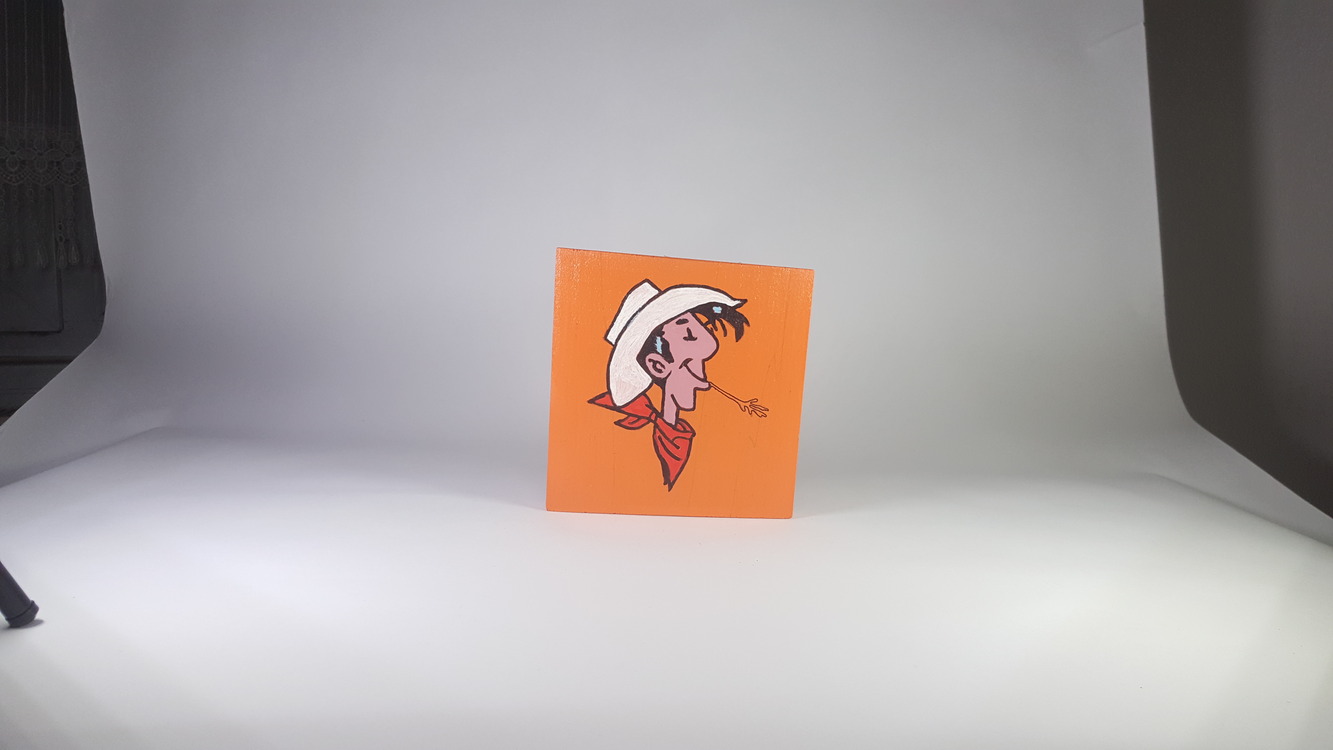 El Yapımı Masif Ahşap Duvar Süsü - 15x15 cm