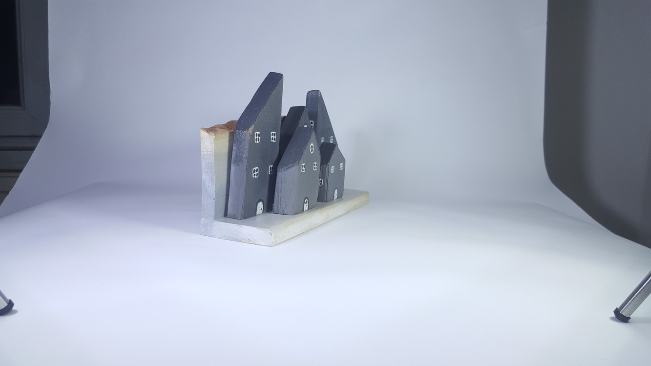 3 Boyutlu Sokak Canlandırması - Ahşap ve Doğanın Buluşması (30x18x9 cm.)